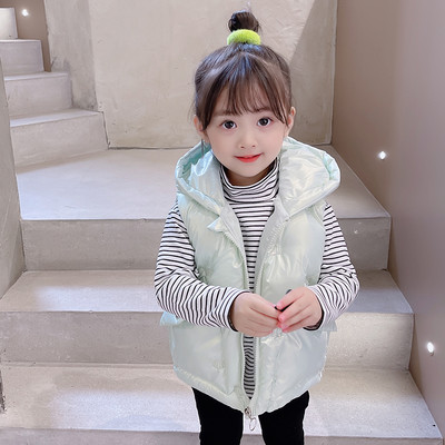 Vesta pentru copii cu gluga, buzunar si fermoar pentru fete