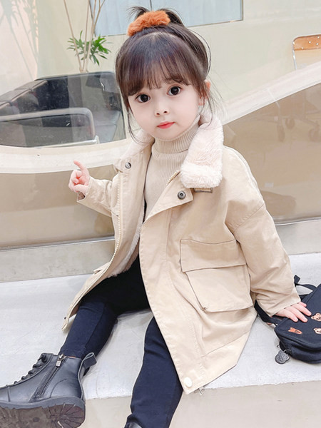 Geaca pentru fete pentru copii cu guler in puf