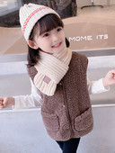 Vesta de pluș pentru fete cu buzunar și închidere cu nasturi