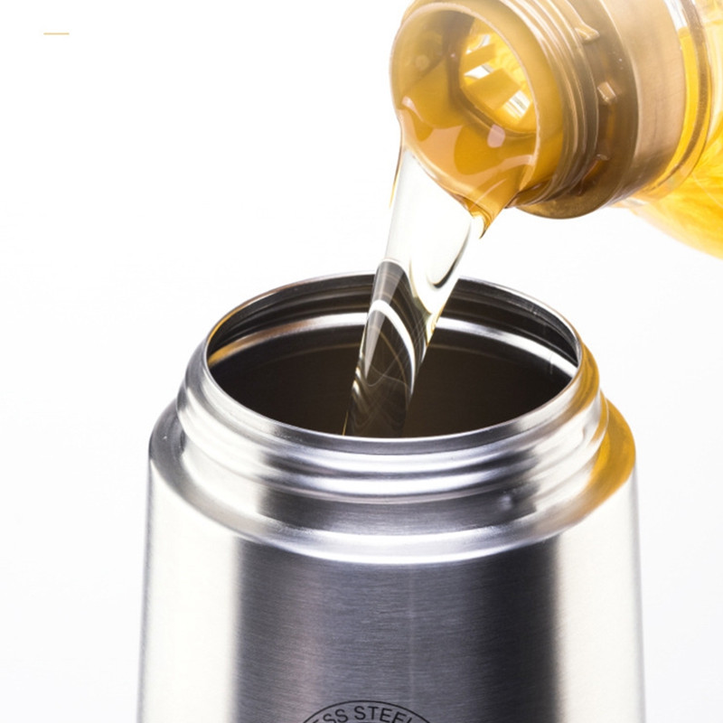 750 ml-es rozsdamentes acél olajos palack fűszerező palack, automatikus nyitás és zárás, magas hőmérsékletnek ellenálló palack