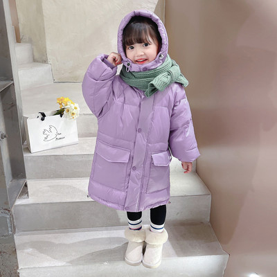 Gyermek téli kabát béléssel, kapucnival és cipzárral lányoknak