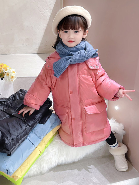 Gyermek téli kabát béléssel, kapucnival és cipzárral lányoknak
