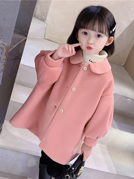 Palton toamna-iarna cu guler - model curat