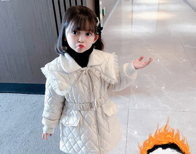 Geaca de iarna captusita pentru fete cu curea si cravate