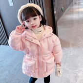 Kapuutsiga ja vöökohal lipsudega laste talvejope tüdrukutele