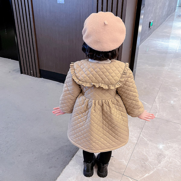 Zimska jakna srednje dužine za djevojčice na kopčanje