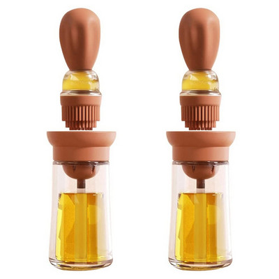 2 tankolópalack grillkefével-olaj tárolóval és tankoló tartály és konyhai grill