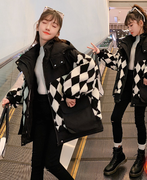 Geaca de toamna - iarna pentru fete cu buzunar si gluga