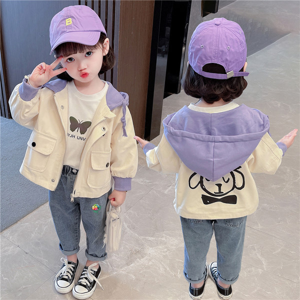 Geaca pentru copii la moda cu gluga si buzunare pentru fete