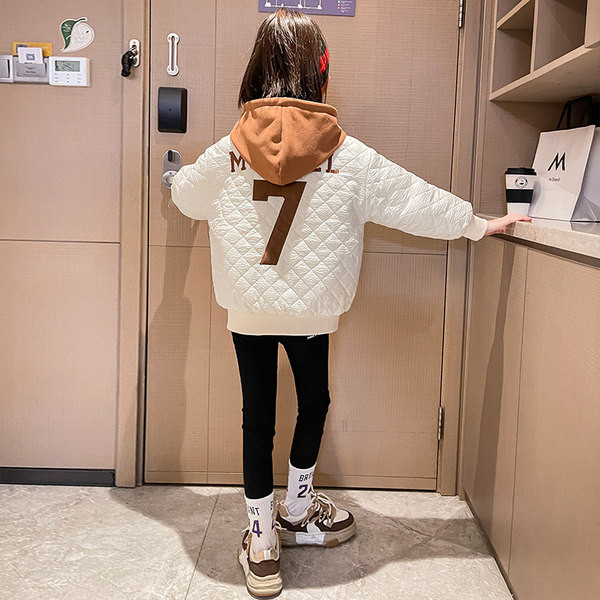 Laste jope tüdrukutele - kapuutsiga