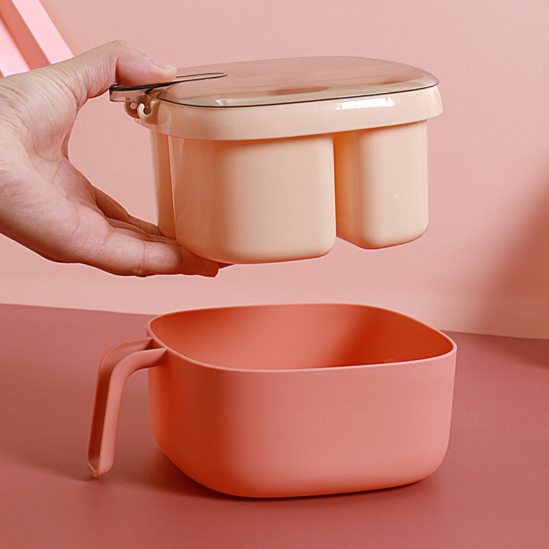 Konyha Négy rekeszes tégelyek fűszerekhez Só- és borsszórók Fűszerüvegek Fűszertartó edény kanálokkal Fűszerszervező eszköz