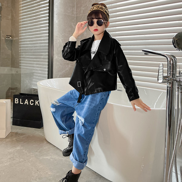 Novi model dječje jakne od umjetne kože za djevojčice