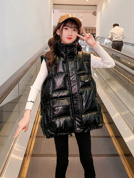 Alkalmi gyerekmellény zsebekkel lányoknak