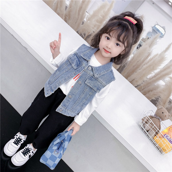 Džinsinė liemenė mergaitėms su sagutėmis ir logotipu nugaroje