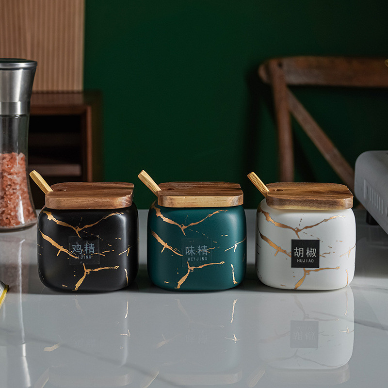 Japán konyha fagyos fűszeres edény szett kétcsomagos márvány kerámia háztartási kombinált fűszeres doboz sós cukor fűszeres üveg