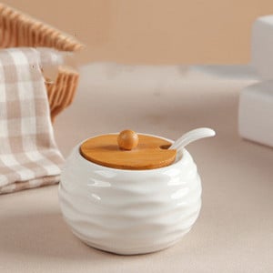 Virtuvės aksesuarai 1-7 vnt./komplektas Keraminių prieskonių puodų rinkinys Medinis padėklas Prieskonių indelis su mediniu dangteliu prieskonių dėžutė Druskos plaktuvas