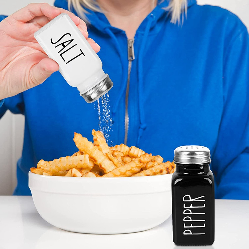 Σετ μπουκαλιών καρυκευμάτων 2 τεμαχίων Γυάλινο μπουκάλι αλατιού Μοντέρνο Lovely Farmhouse Σετ αλατοπίπερου