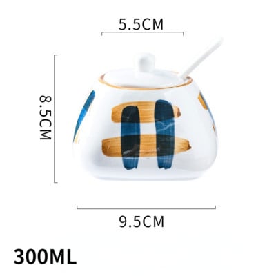 Keraamiline vürtsipurk, suhkrusoolanõu, maitseainepottide komplekt, käsitsi maalitud portselankaanega maitseainepurk. Koduköök.