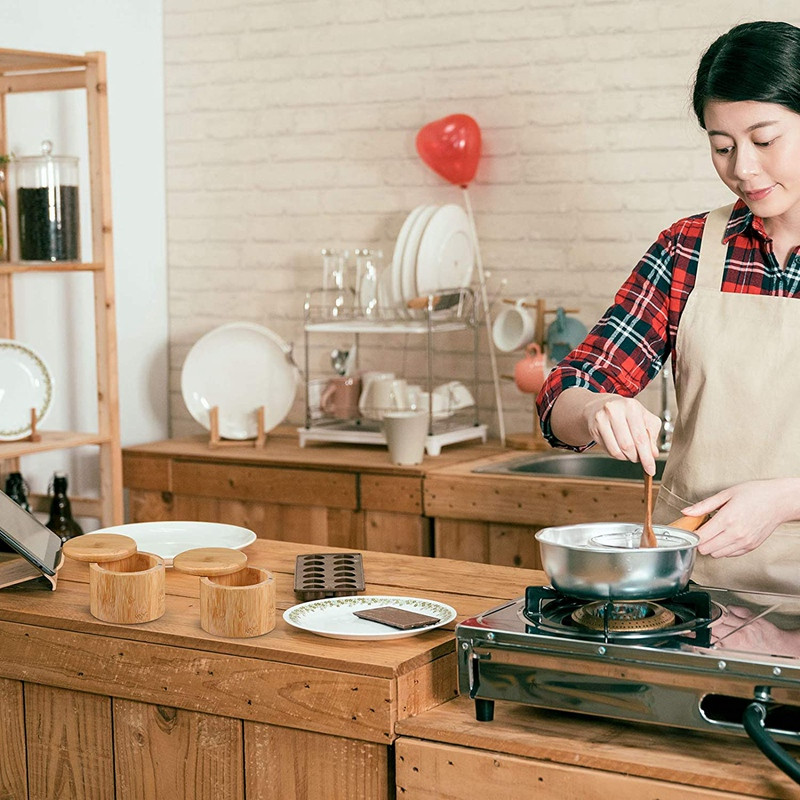 Kutija za pohranu soli i začina od 2 komada s magnetskim zakretnim poklopcem Okrugla kutija za paprike od bambusa Čuvar soli od bambusa