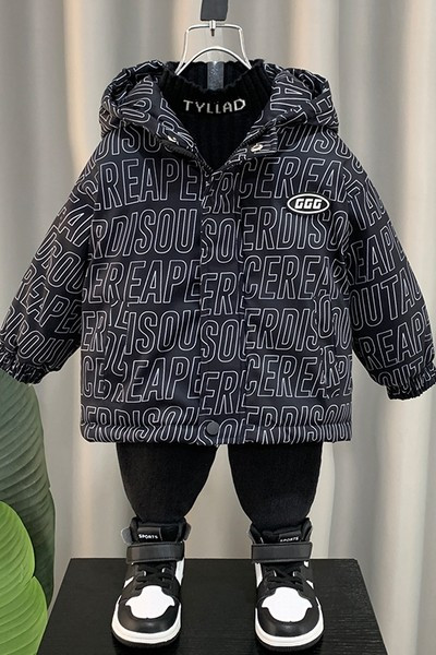 Geacă de iarnă pentru băieți cu glugă și inscripții