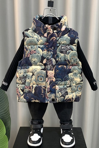 Tikandiga lastevest poistele