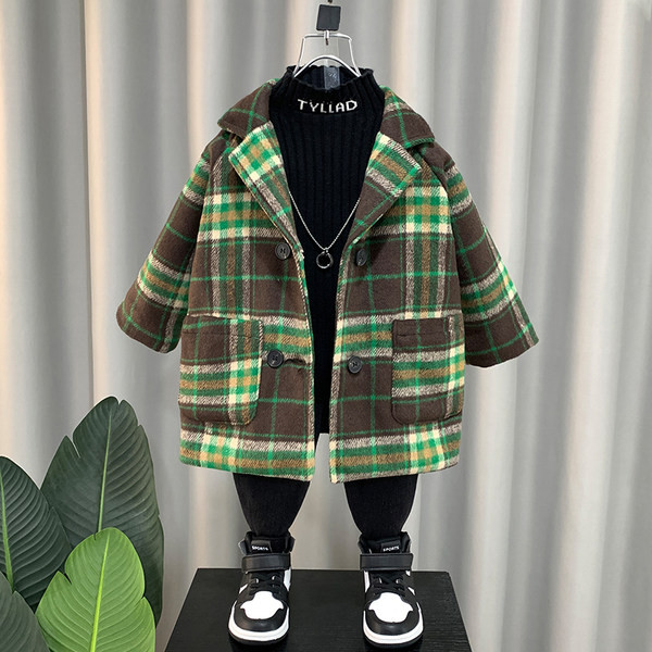 Palton in carouri de toamna pentru baieti