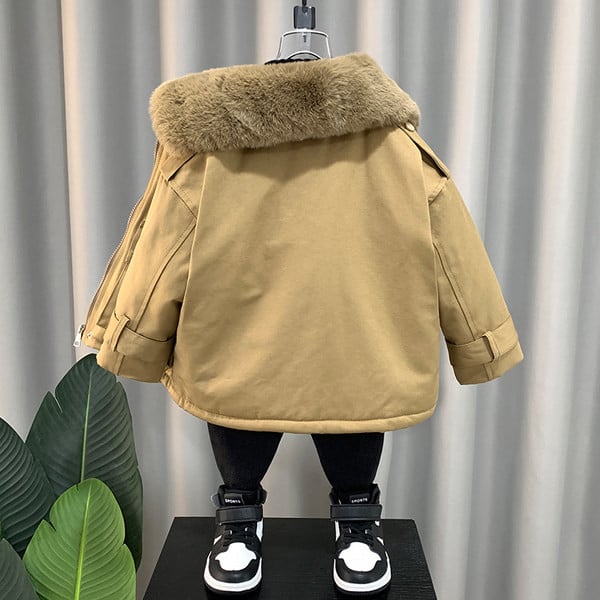 Παιδικό μπουφάν με πουπουλένια φόδρα και φερμουάρ