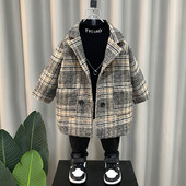 Palton in carouri pentru baieti in doua culori