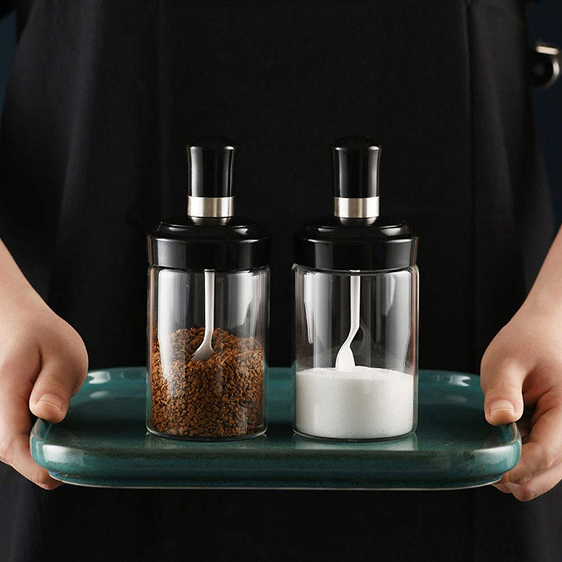 Naujas stiklinis prieskonių indelis su serviravimo šaukštu ir užsukamu dangteliu prieskonių dėžute pagardų druskos cukraus laikymo maisto buteliukas namų virtuvei