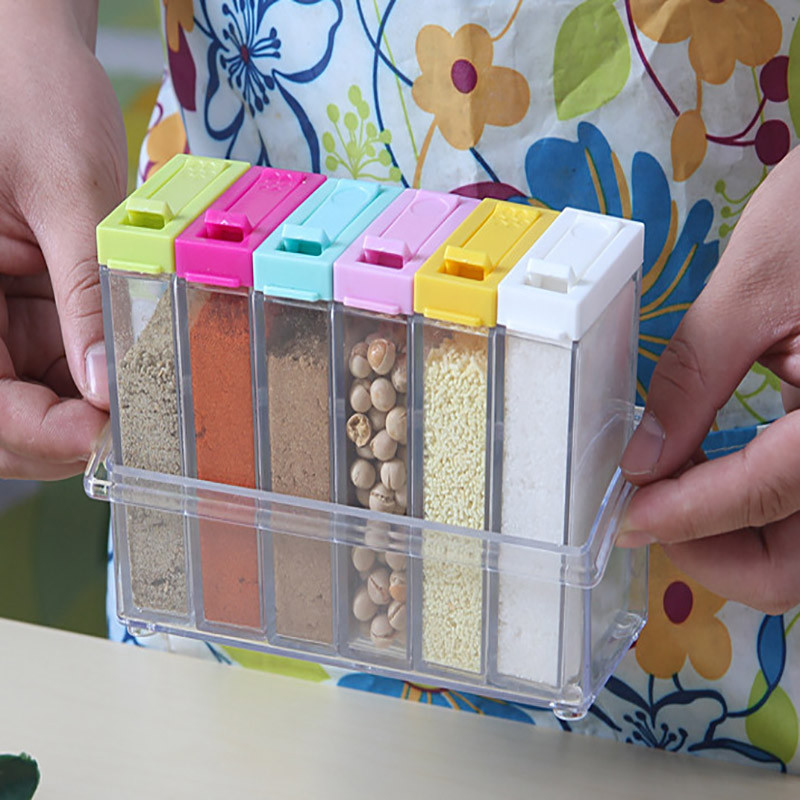 6db/Szett Átlátszó fűszeres üveg készlet Só-bors fűszeres üveg színes fedél Konyhai fűszerezés Cruet Tároló Tartály Fűszer