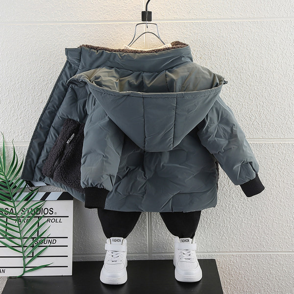 Geaca de iarna pentru baieti - cu gluga