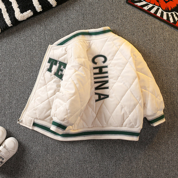 Jesenska jakna za dječake s natpisom