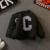 Gyermek őszi téli kabát hímzéssel és zsebbel fiúknak