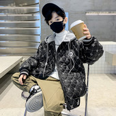 Dječja jesenska jakna za dječake - s vezom