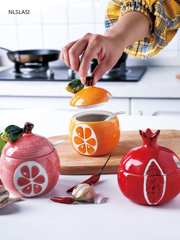 NLSLASI Háztartási gyümölcs dombornyomott kerámia fűszeres tégely kreatív görögdinnye alakú fűszeres üveg fedővel MSG sódoboz