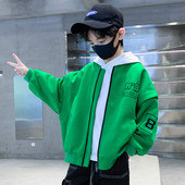 Sportska jakna za dječake s vezom