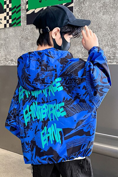 Laisvalaikio vaikiška striukė su gobtuvu ir raišteliais