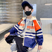 Proljetna ležerna jakna za dječake s kapuljačom i printom