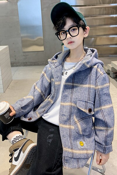 Dječja ležerna jakna s kapuljačom i džepom