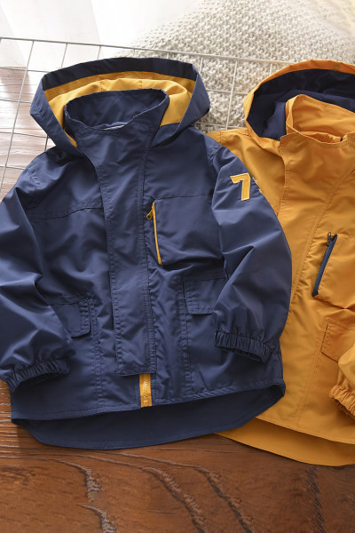 Proljetno-jesenska jakna za dječake - u dvije boje