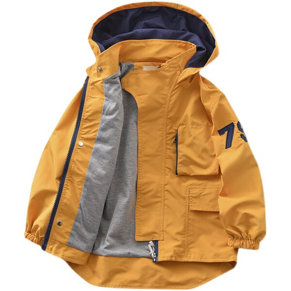Proljetno-jesenska jakna za dječake - u dvije boje