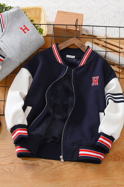 Geaca pentru copii cu fermoar si buzunar