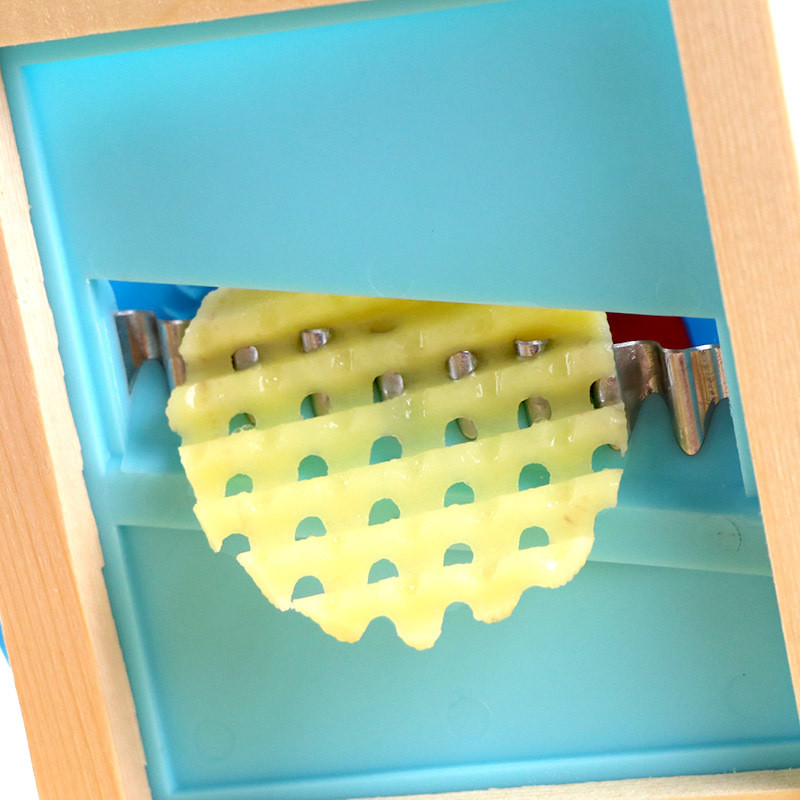 Fából készült zöldségvágó rozsdamentes acél penge kézi aprító burgonyarács szeletelő hullámos hálószeletelő konyhai kütyü készletek