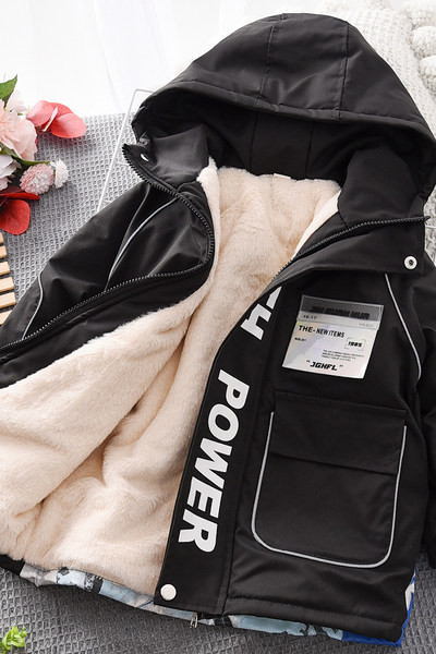 Geacă de iarnă căptușită pentru băieți cu glugă și inscripție model nou