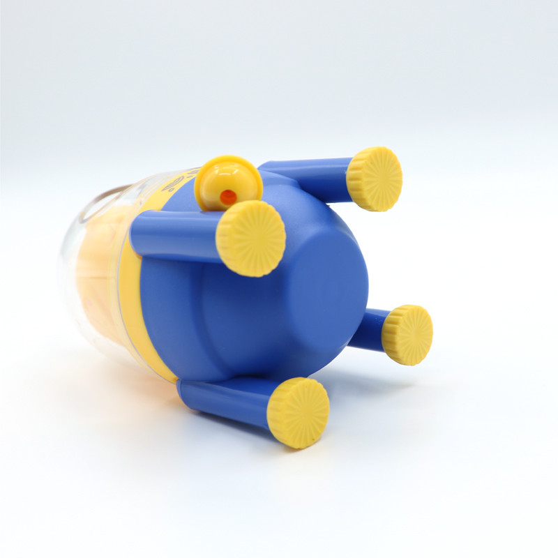 Kiaušinio trynio plakimo įrankis.