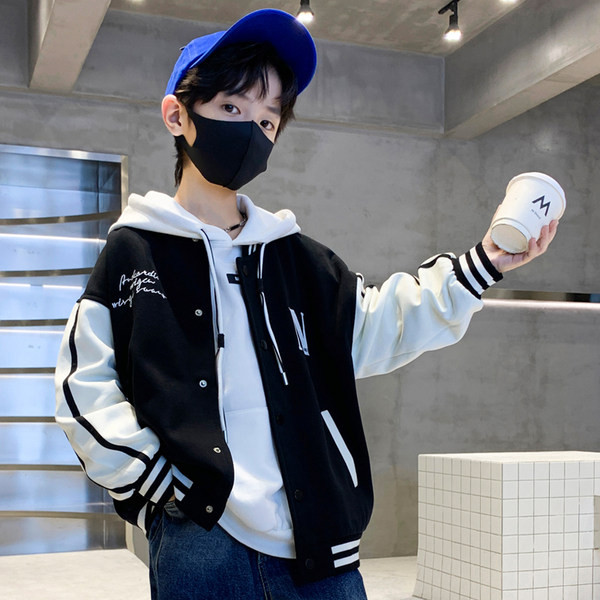 Dječja sportska jakna s kapuljačom