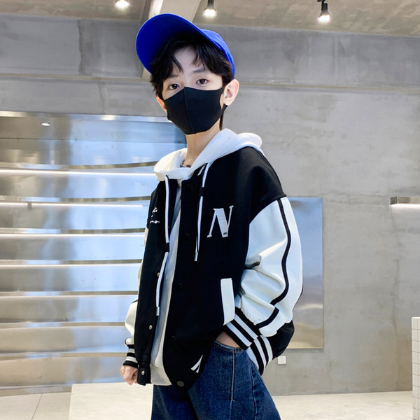 Dječja sportska jakna s kapuljačom