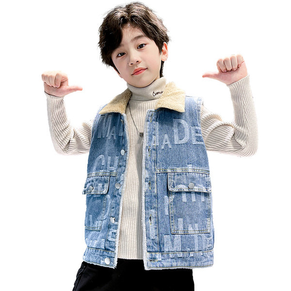 Vaikiška liemenė su klasikine apykakle ir pamušalu