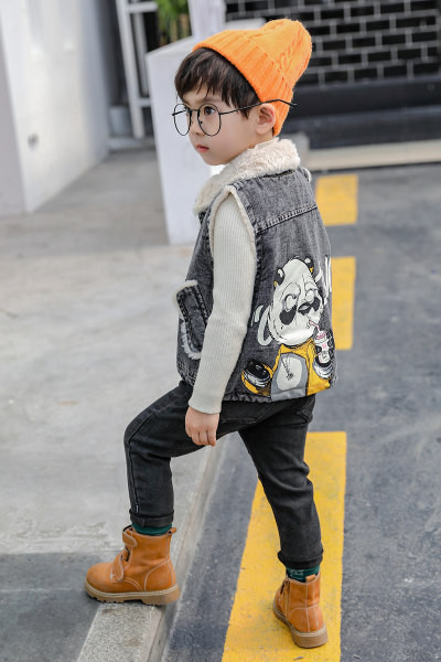 Vesta pentru copii toamna-iarna pentru baieti cu aplicatie si inscriptie