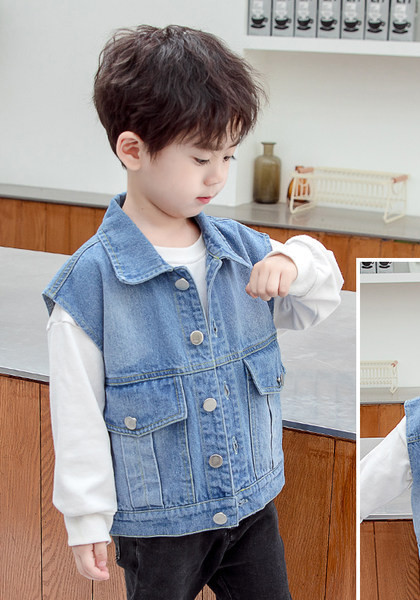 Chlapčenská ležérna džínsová vesta s potlačou